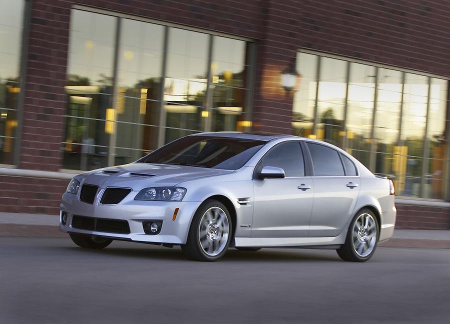  Pontiac G8 GXP 2009 года  (фото 8 из 79)
